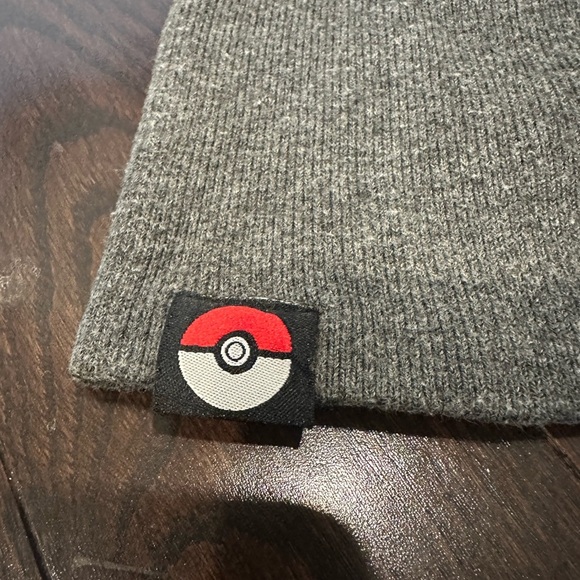 ⚡️2/$25⚡️Official Pokémon x H&M Gray Yellow Pikachu Kids Winter Knit Hat| 4-8Y - Picture 3 of 6
